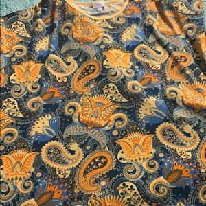 LuLaRoe Irma size XL